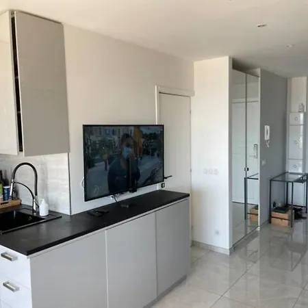 Studio Equipe Vu Sur Mer A Menton Roquebrune-Cap-Martin Lägenhet *